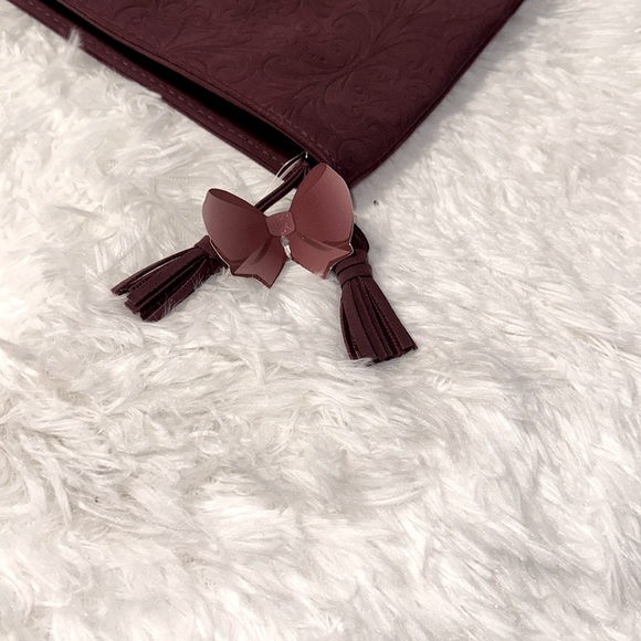 Ion Color Brilliance wine colored velvet clutch fold over bag - Picture 3 of 9